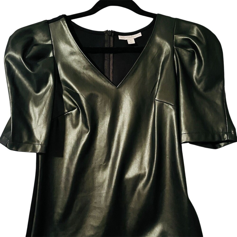 12THOMPSON Blouse Womens Size S Black Puff Sleeve V-Neck Back Zip Top